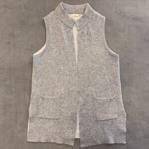 A.ida Gray Wool Sweater Cardigan Size Large Wool Blend Italy Pockets